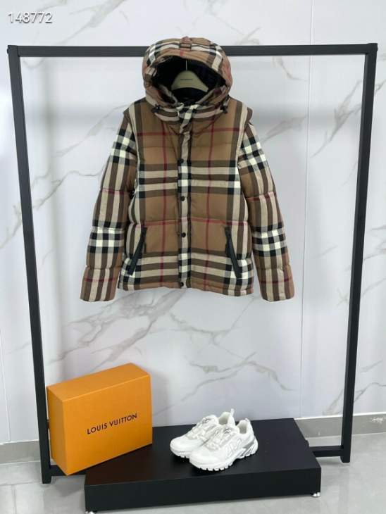 Picture of Burberry Down Jackets _SKUBurberryS-XL26yr6837957